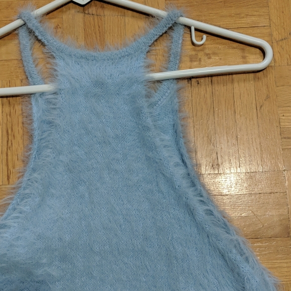 SALE [3/20$] BNWT KENDALL & KYLIE FUZZY TANK TOP - Picture 3 of 5